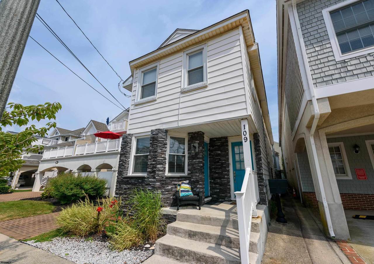 109 Washington - Photo 1