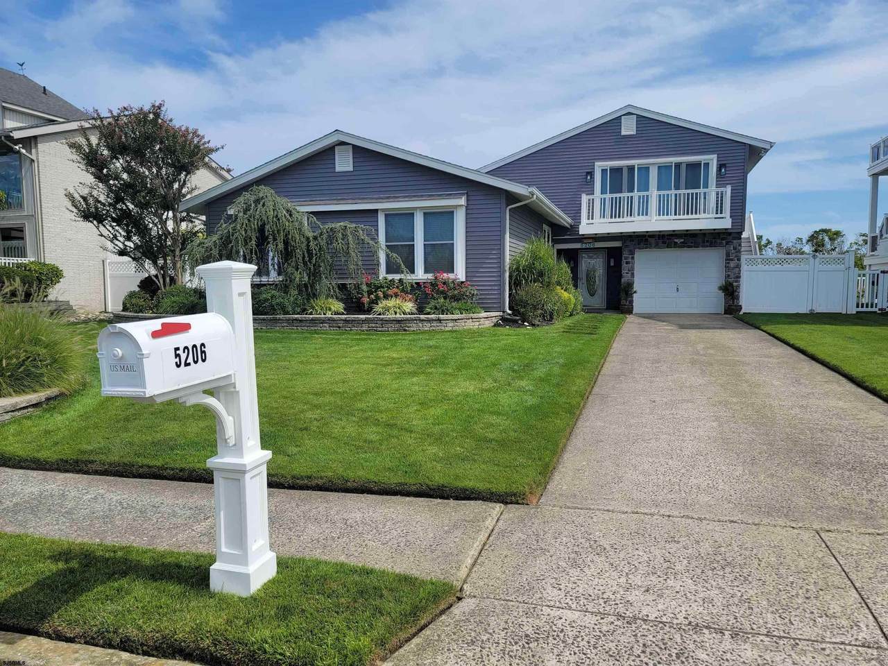 5206 Ocean - Photo 1