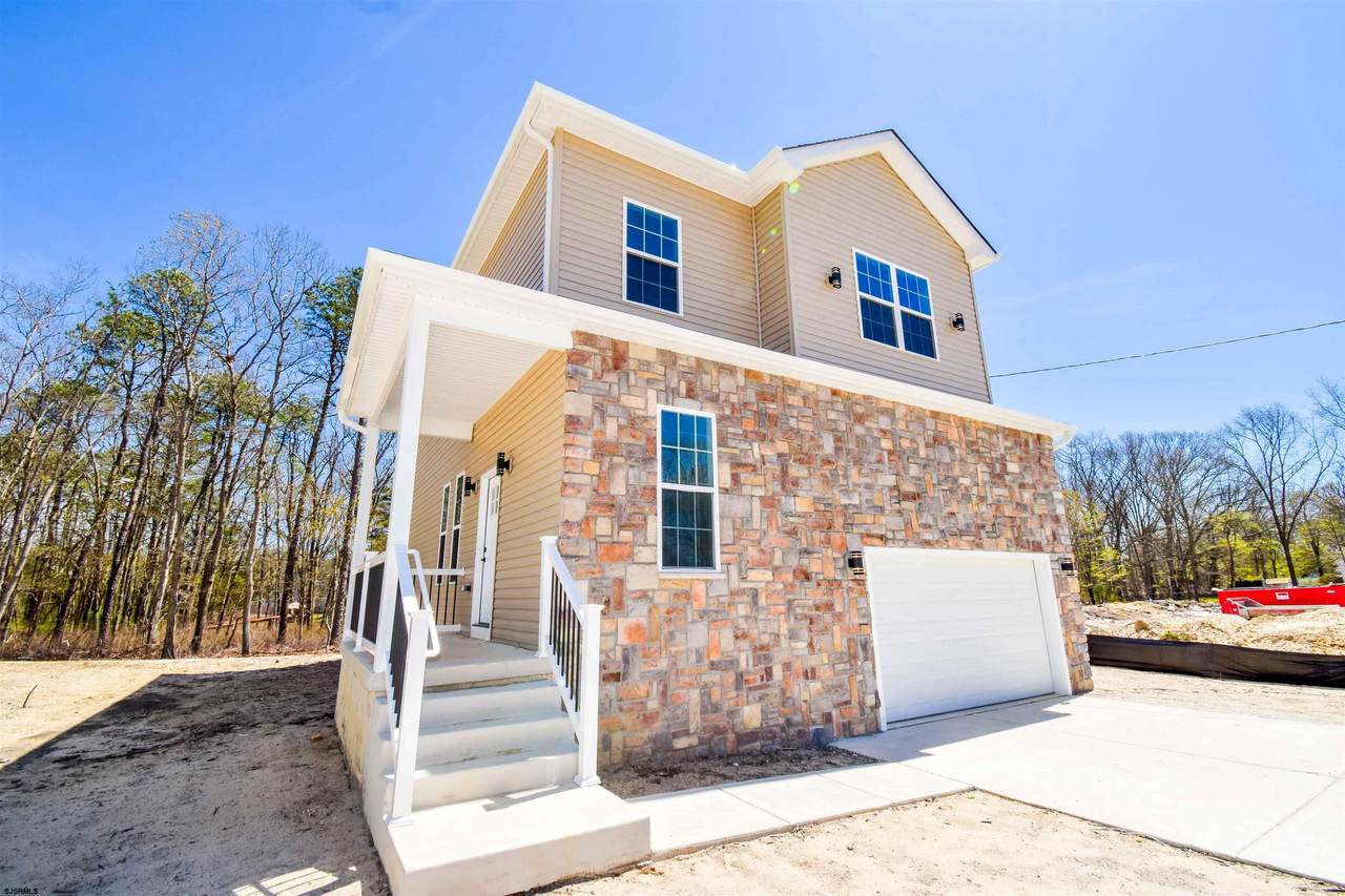 438A Redwood - Photo 1
