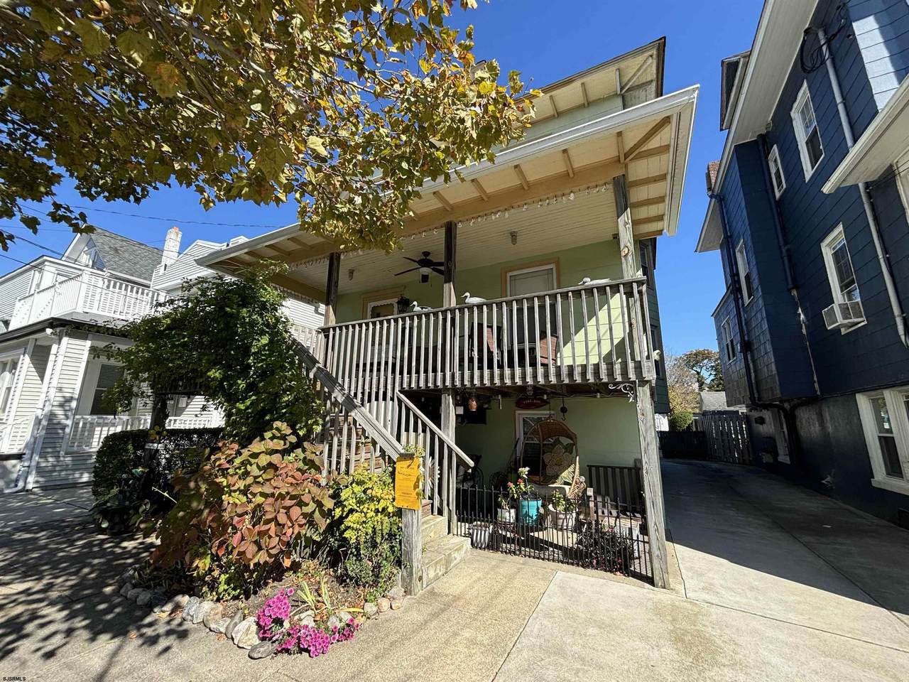 9 Newport - Photo 1