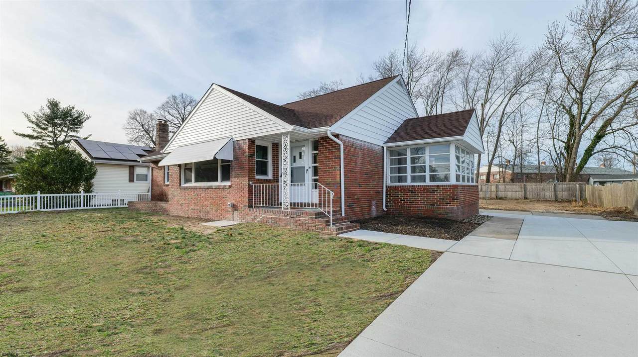 545 Greenwood Dr - Photo 1
