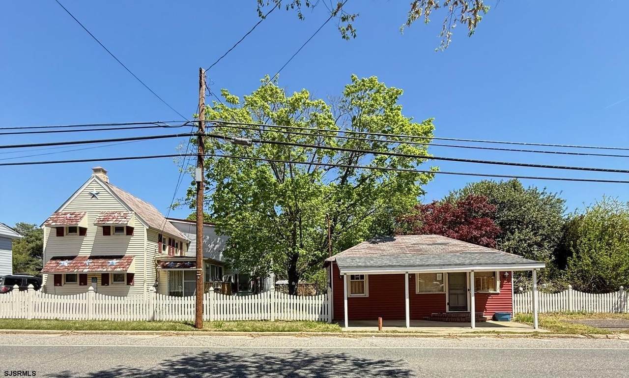 377 Main - Photo 1