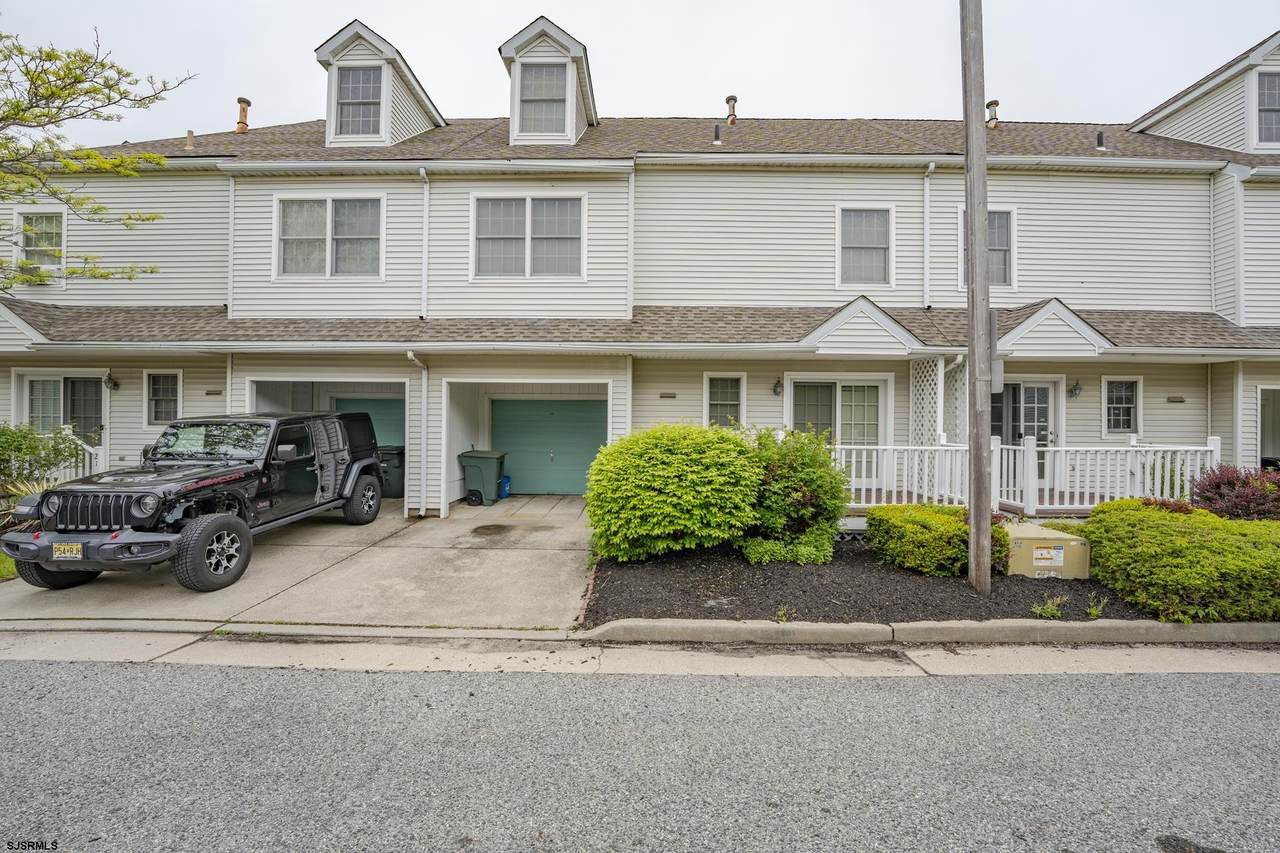 19 Clipper Ct - Photo 1