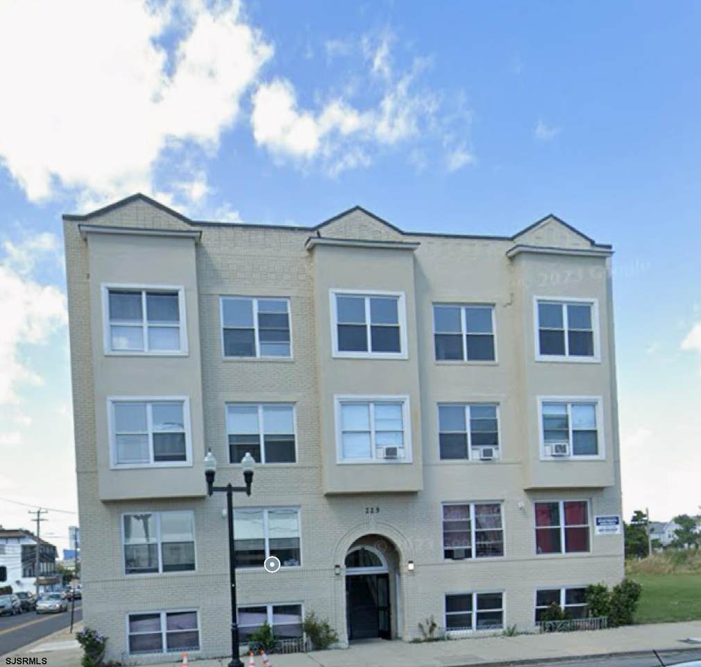 225 Atlantic Ave - Photo 1