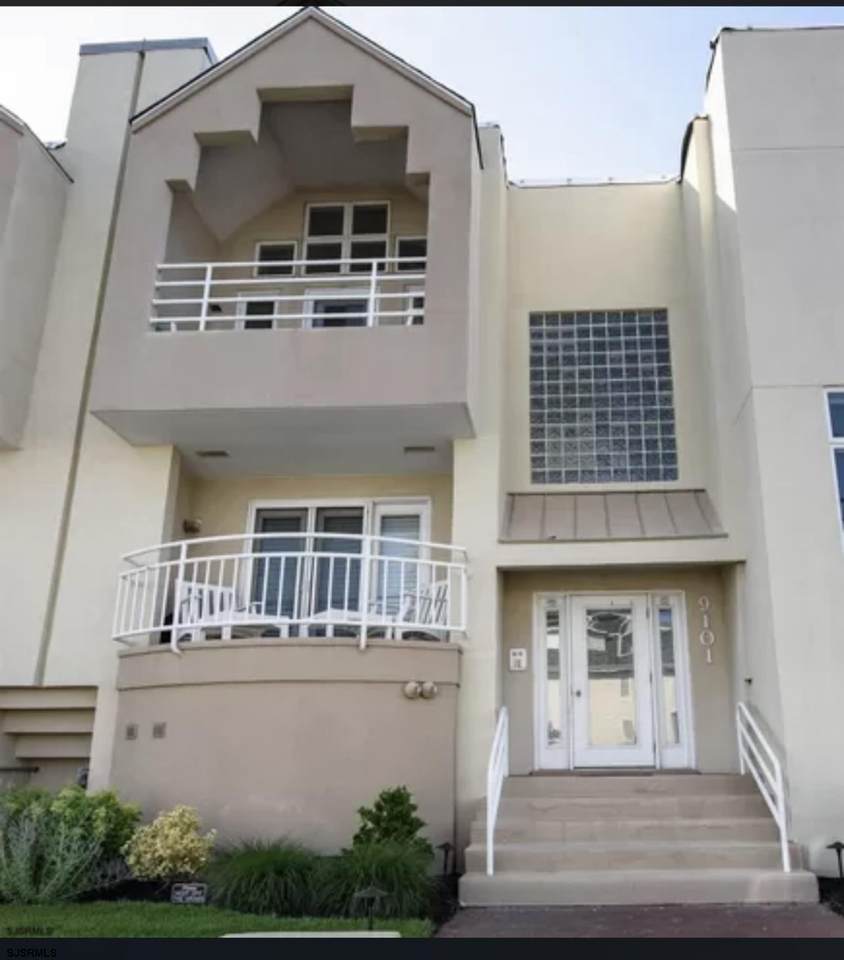 9101 Atlantic Ave - Photo 1