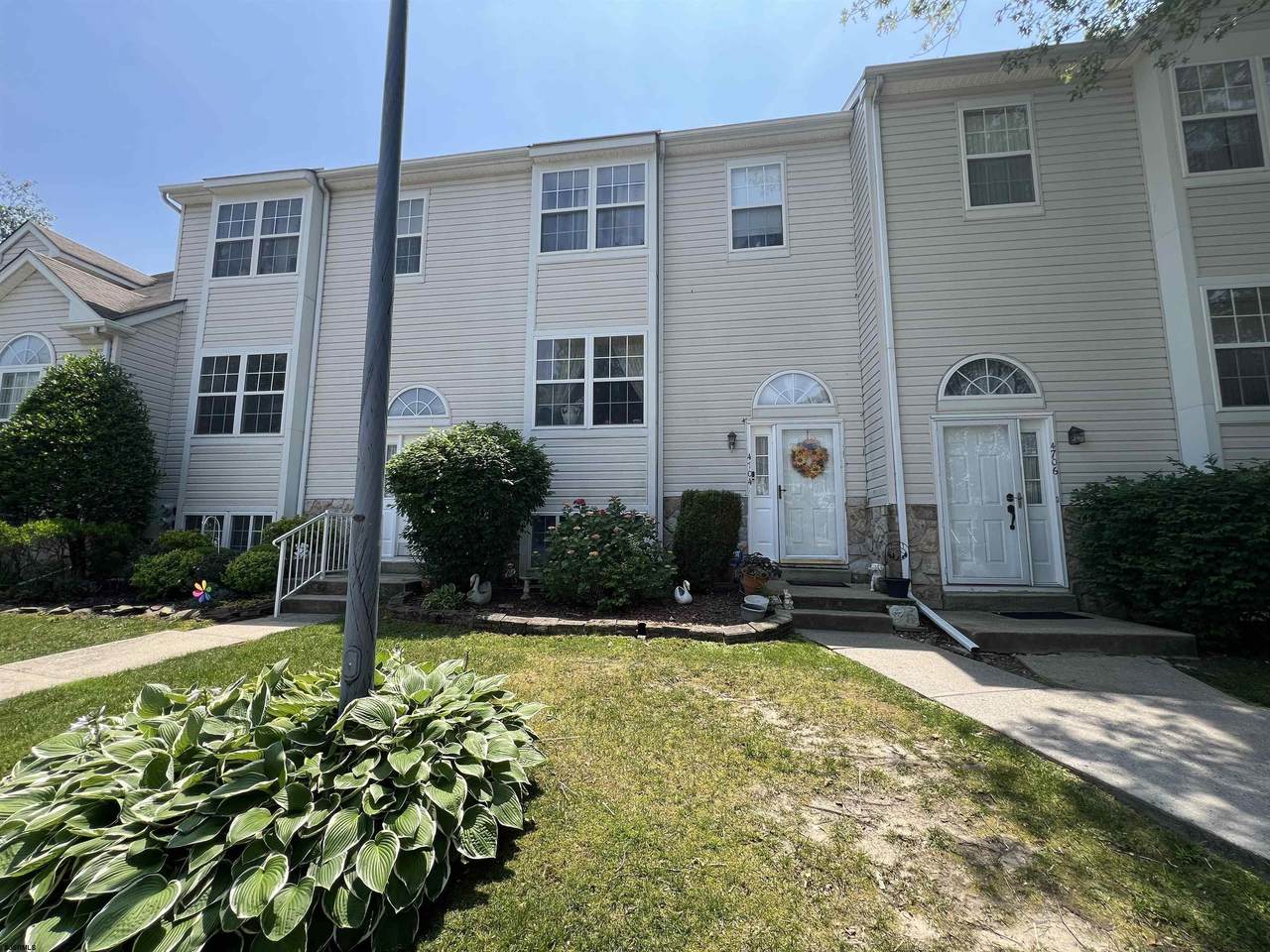 4704 Arrowood Pl - Photo 1