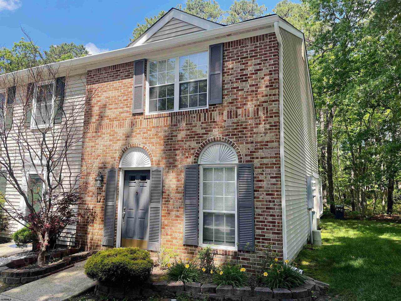 60 Shawnee - Photo 1