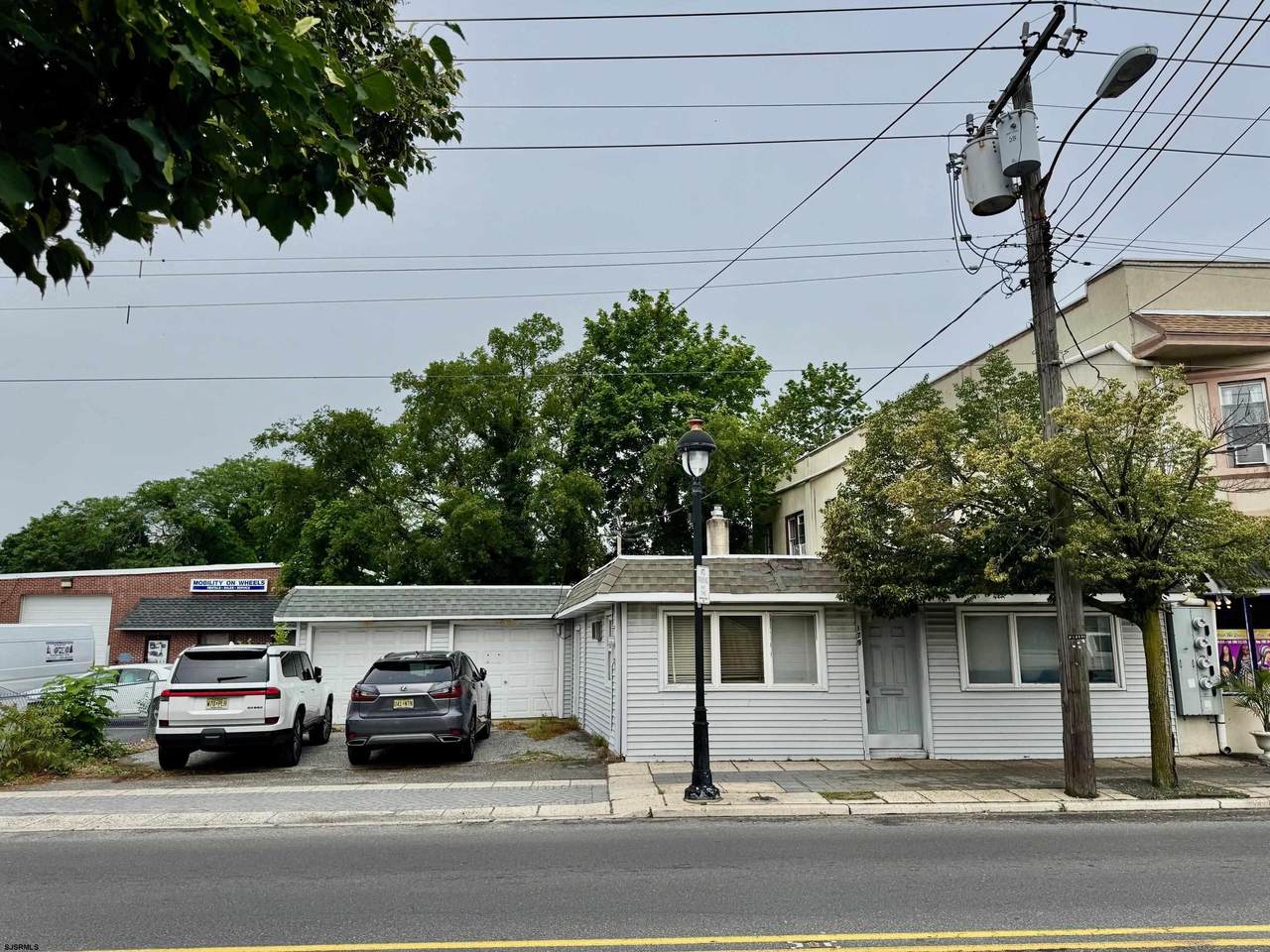 179 Main St - Photo 1