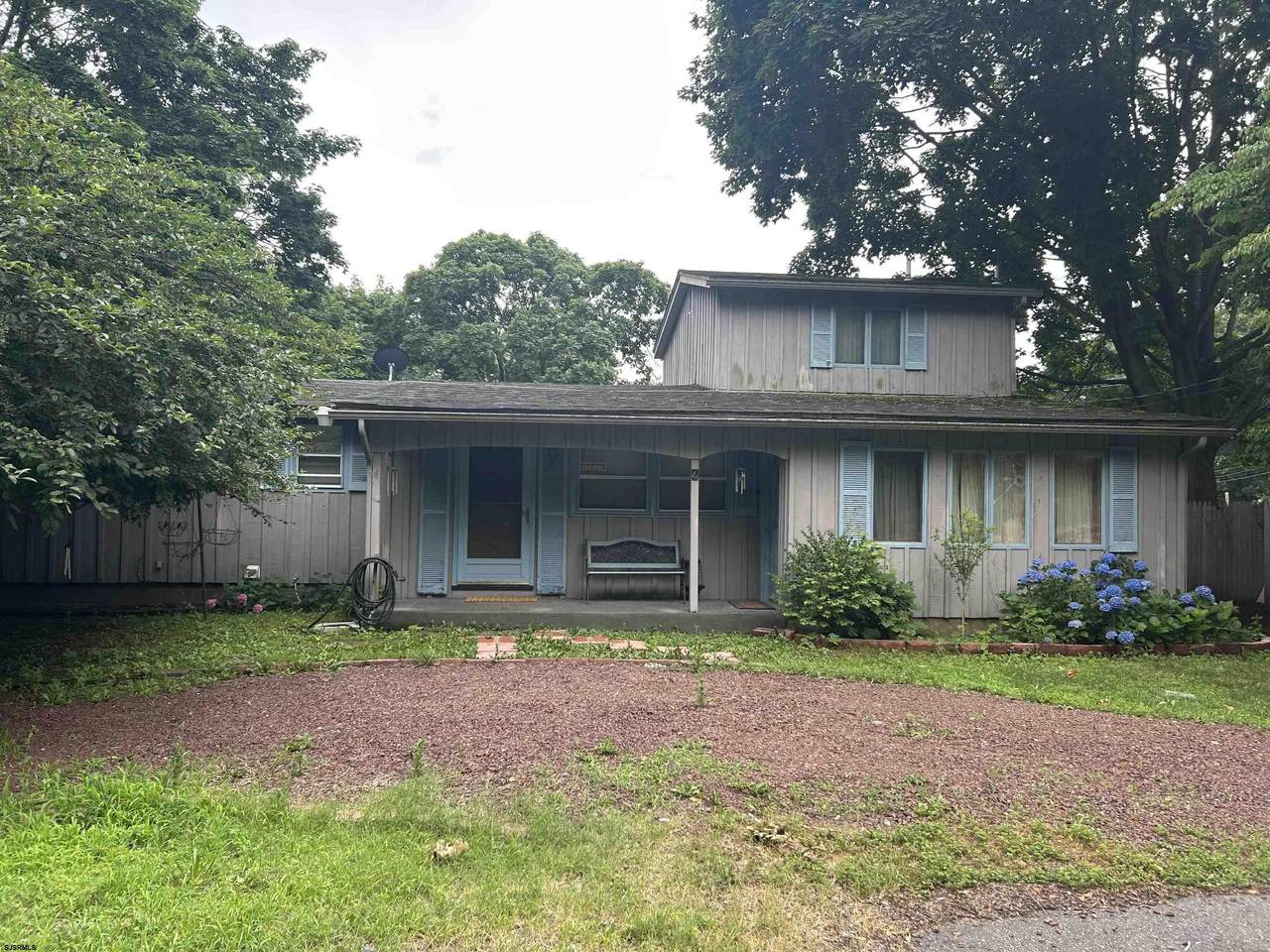 4 Robin Rd - Photo 1