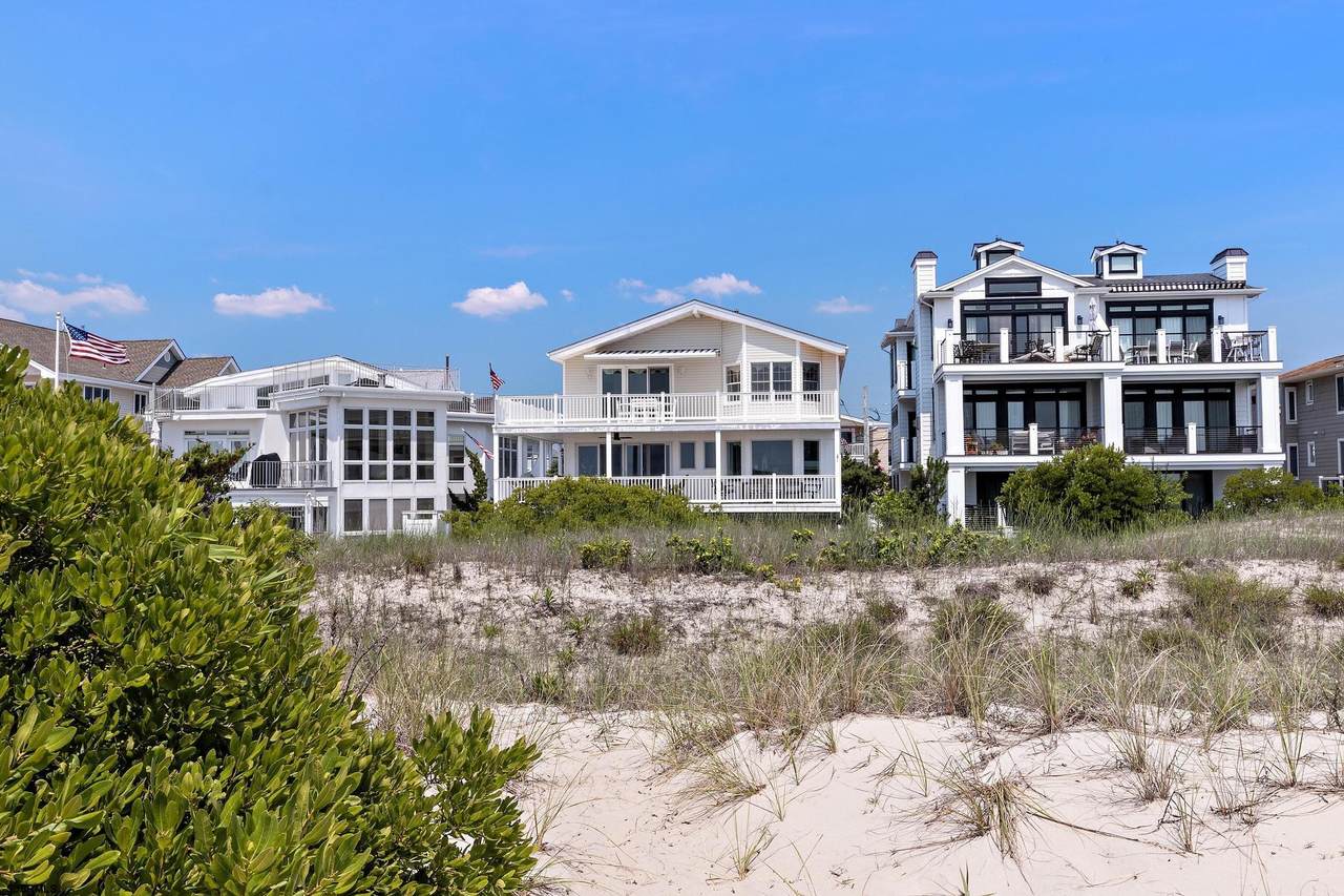 3226 Wesley - Photo 1