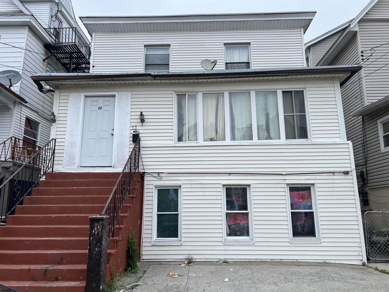 13 Sovereign - Photo 1
