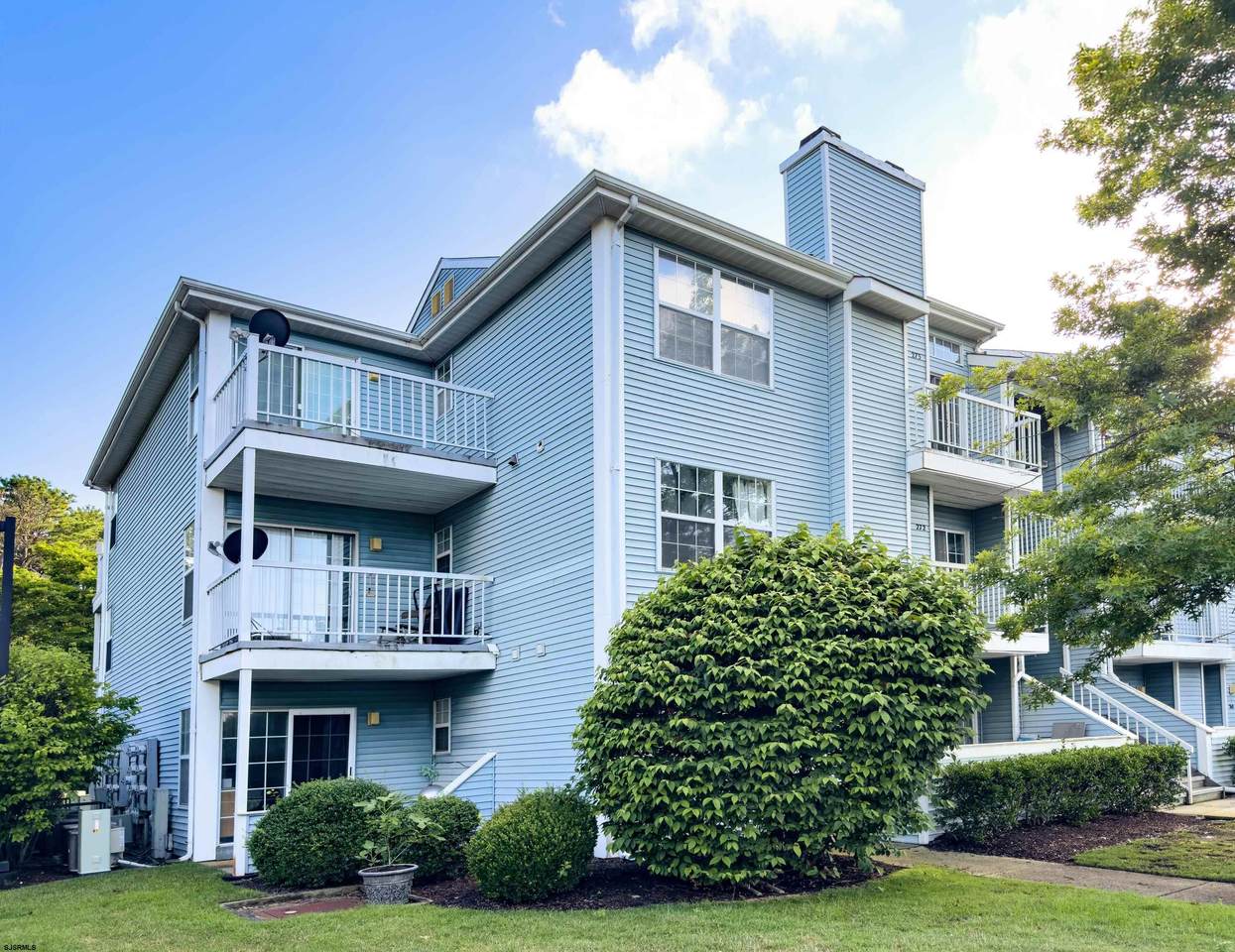 273 Heather Croft - Photo 1