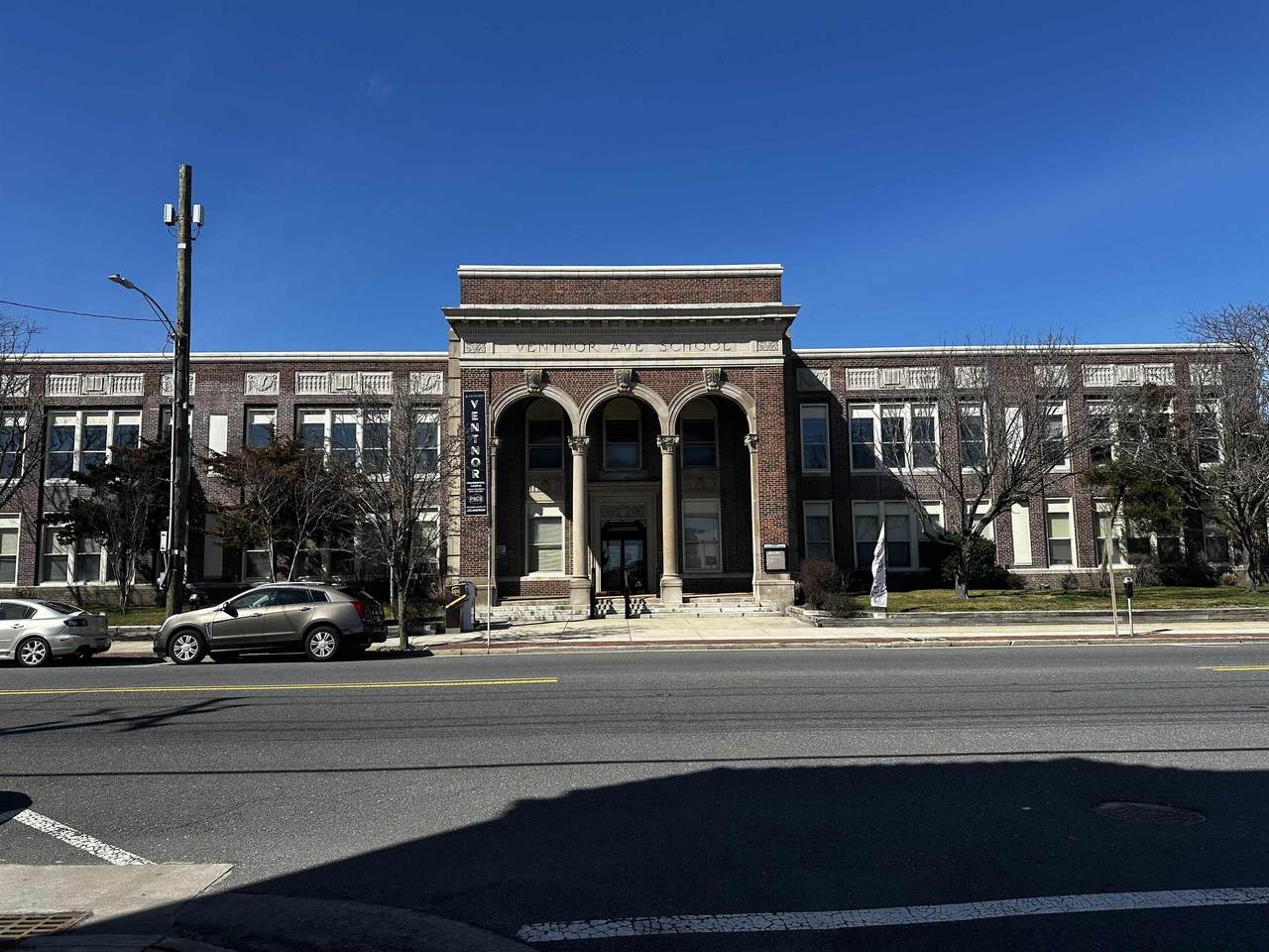 6601 Ventnor Ave - Photo 1