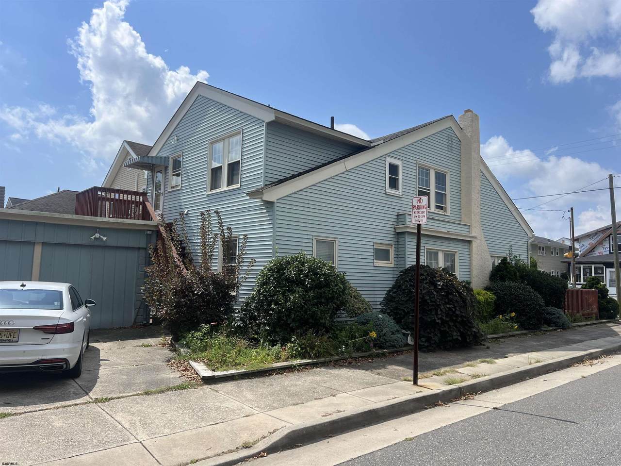 123 Melbourne - Photo 1