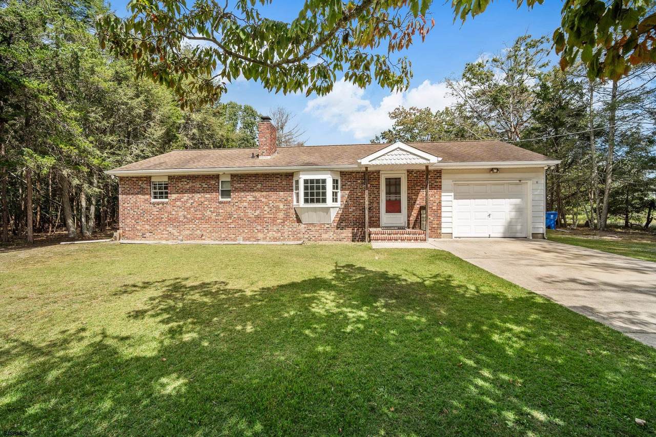 13 Charles Ave - Photo 1