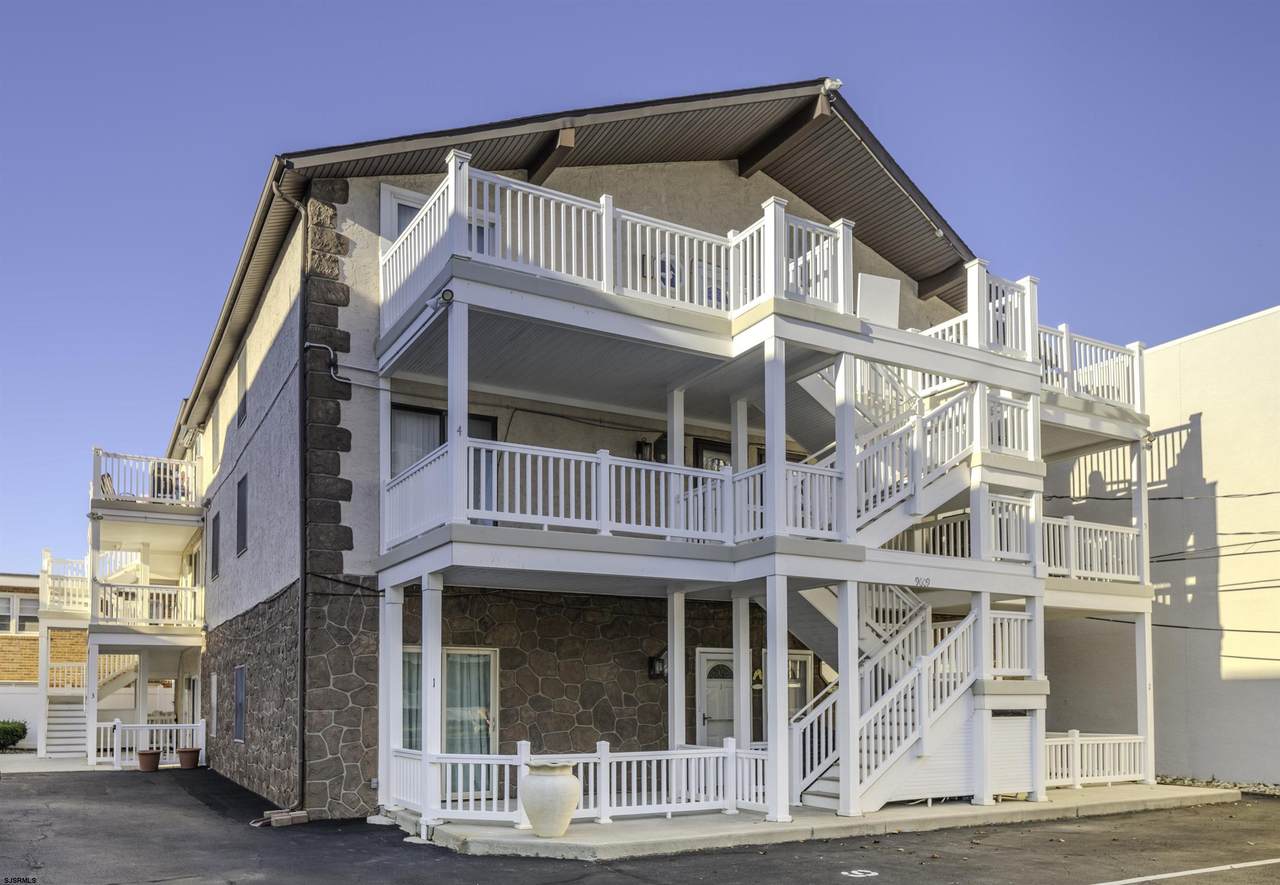 9609 Pacific - Photo 1