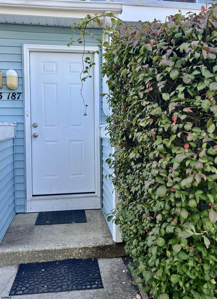 187 Heather Croft - Photo 1