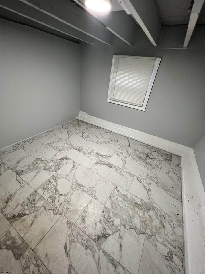 6508 Winchester - Photo 1