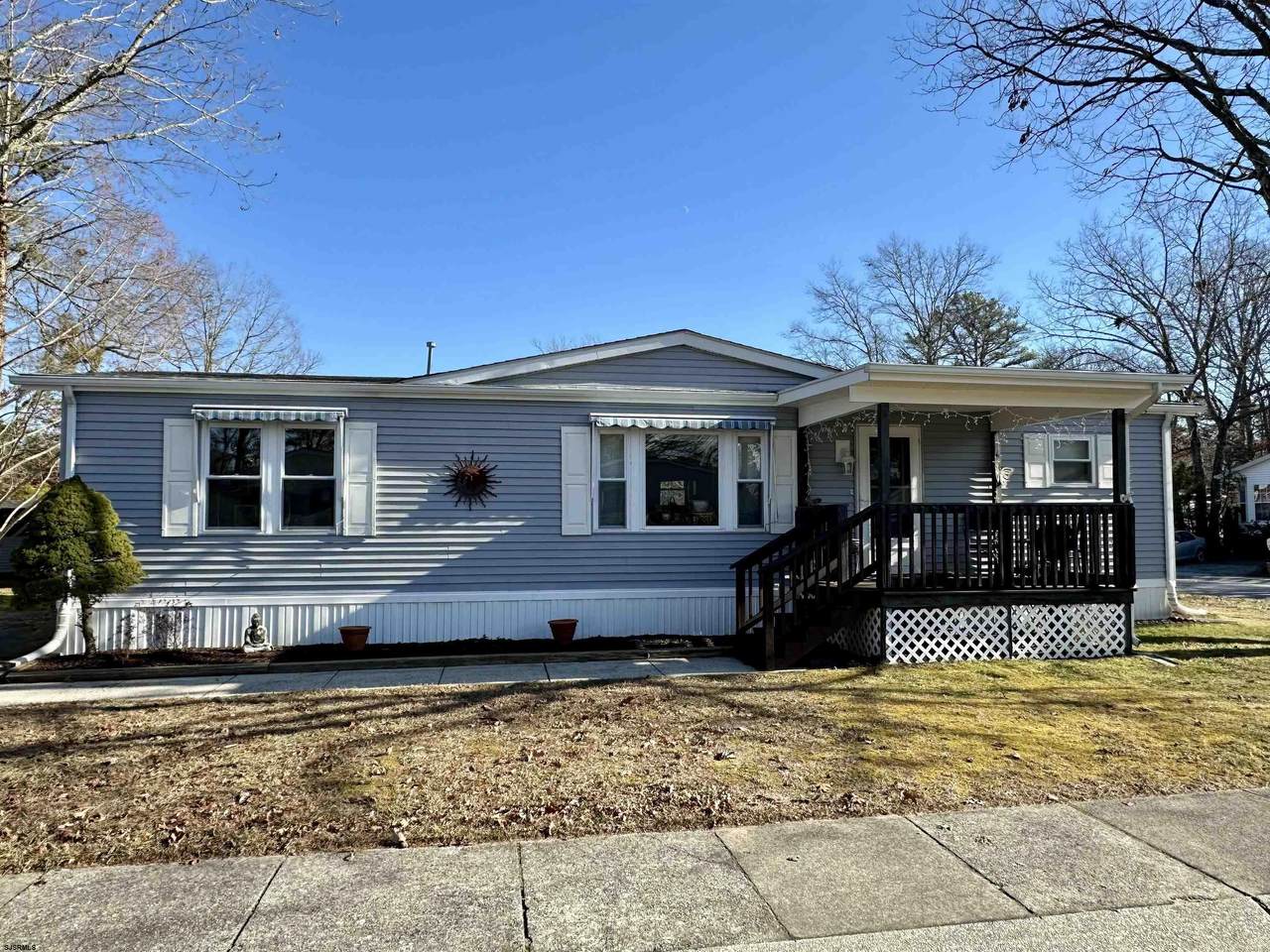 56 Hickory Ln - Photo 1