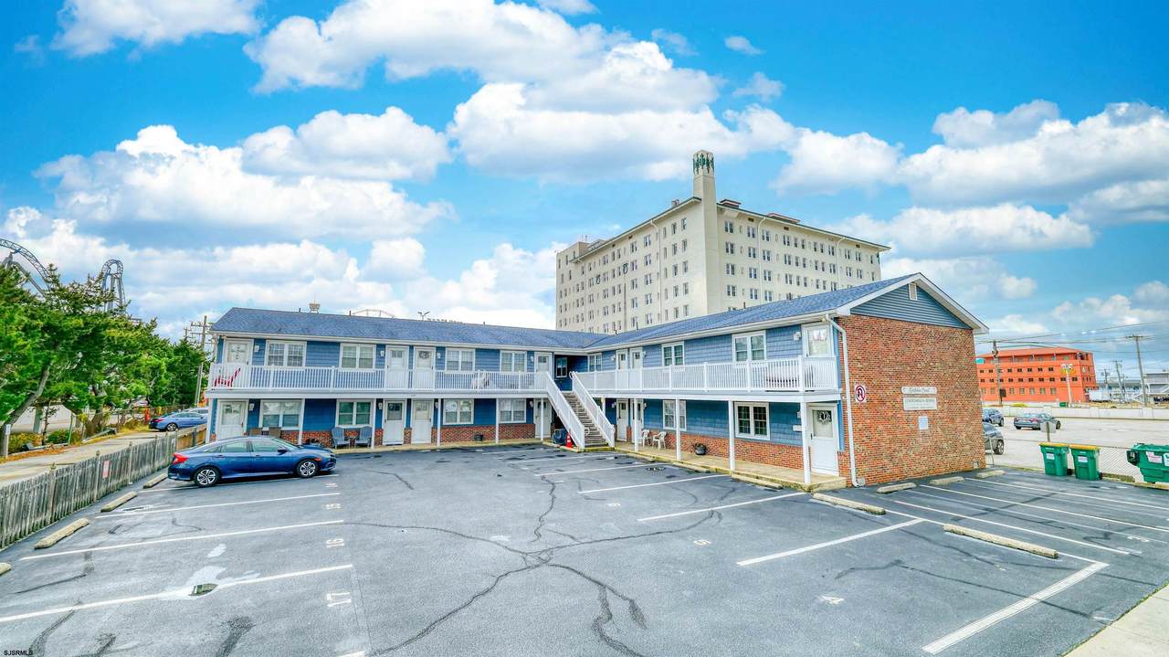 1027 Ocean - Photo 1