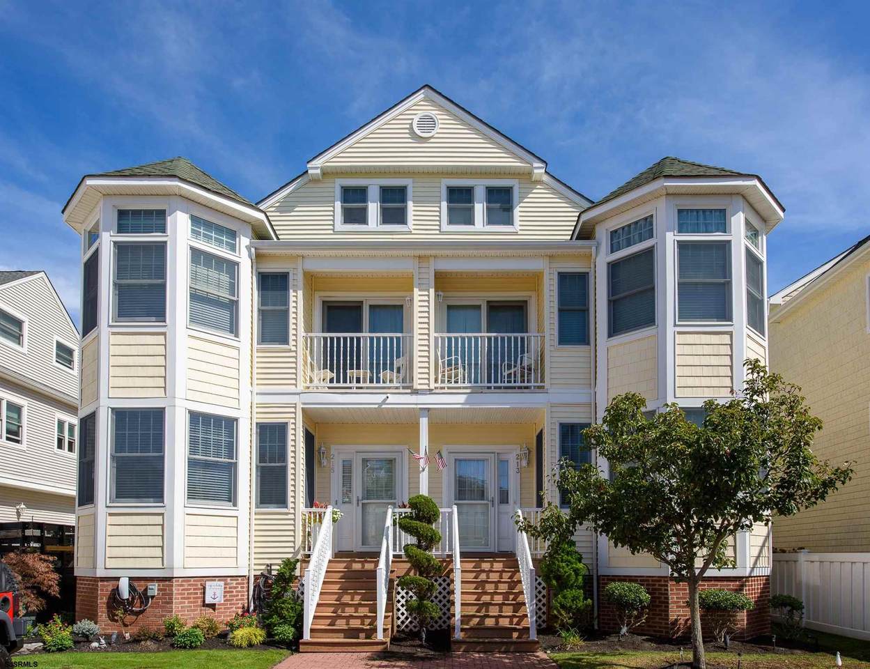 213 Jefferson - Photo 1