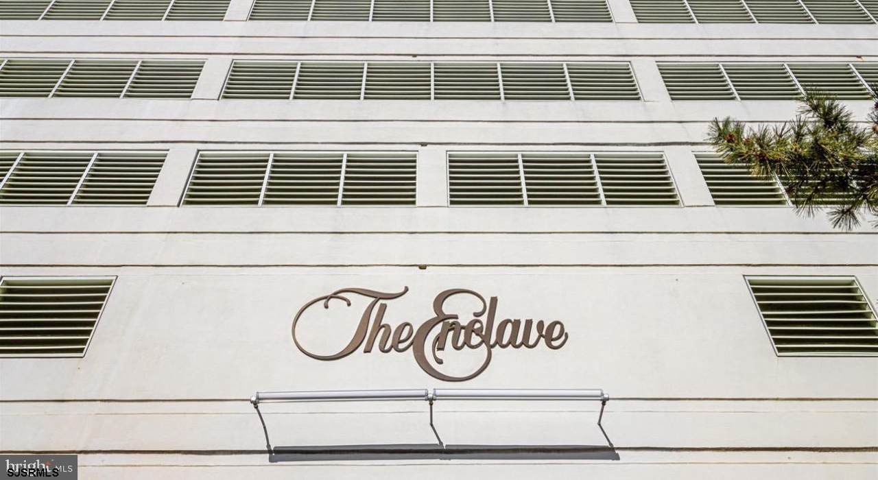 3851 Boardwalk - Photo 1