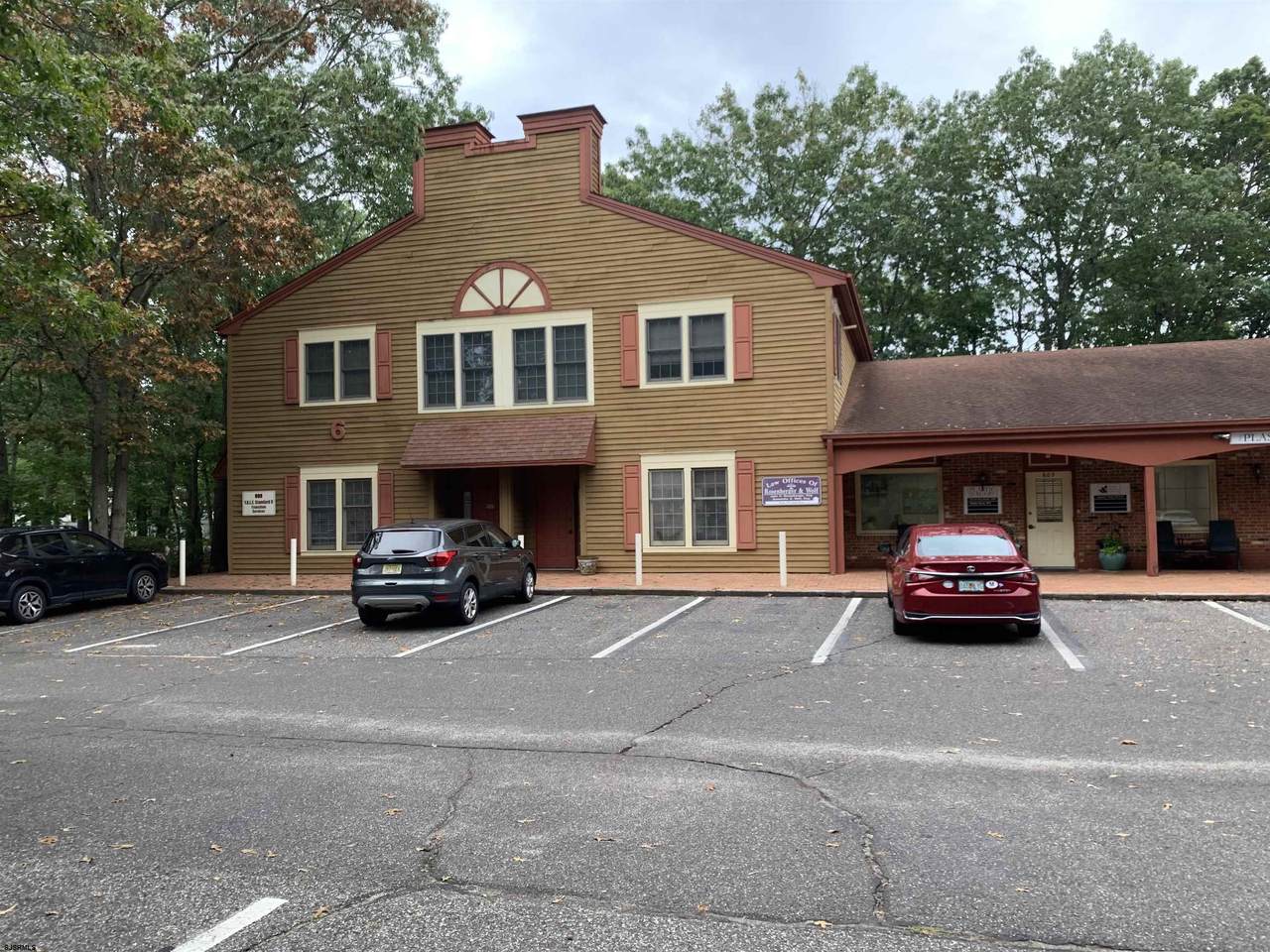 222 New Rd - Photo 1