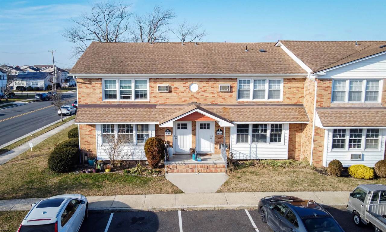 707 Dorset #B11 - Photo 1