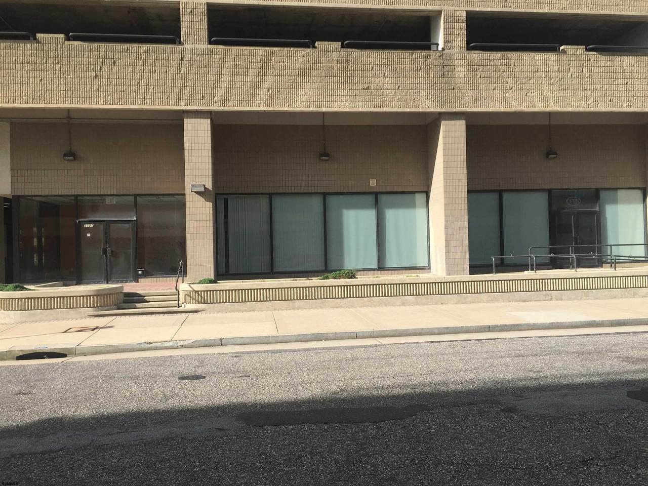 3101 Boardwalk - Photo 1