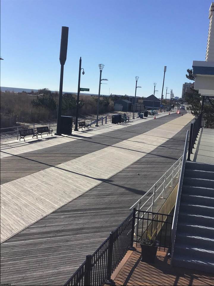 3501 Boardwalk - Photo 1