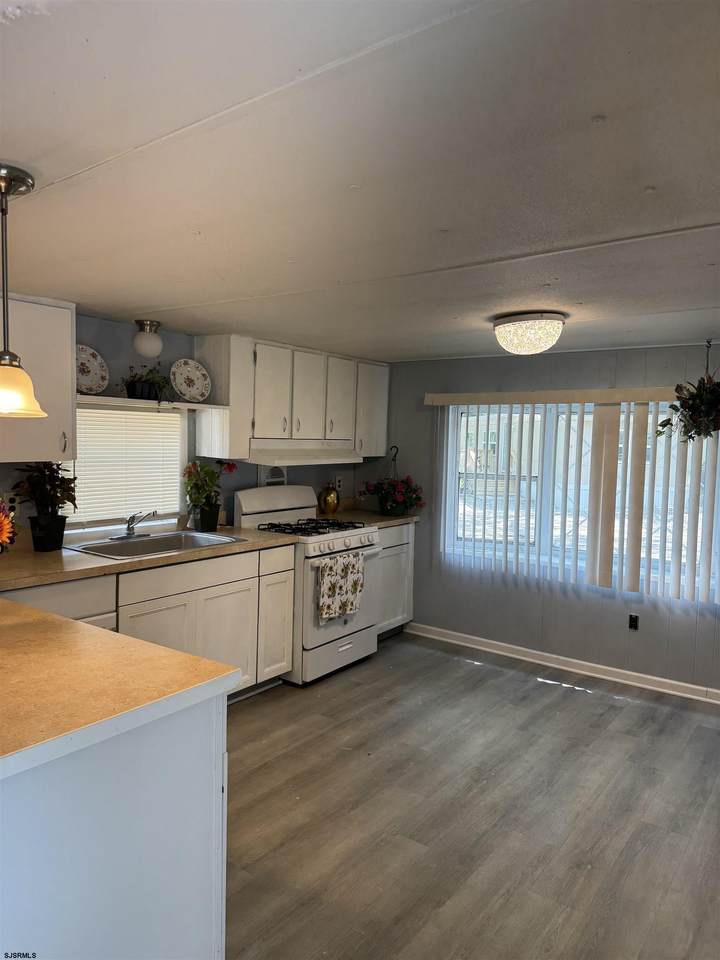 6672 Black Horse Pike - Photo 1