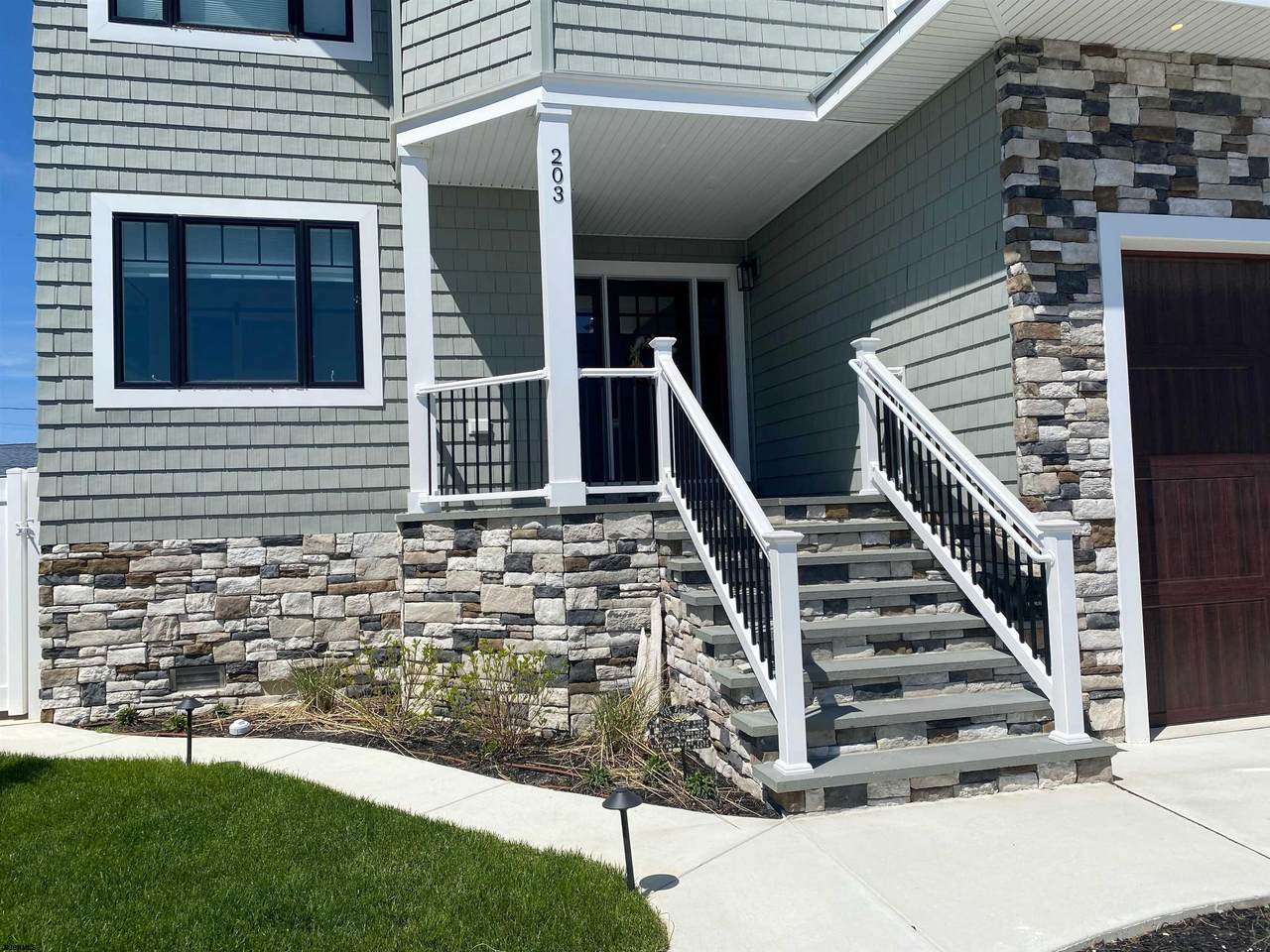 203 Evans Blvd - Photo 1