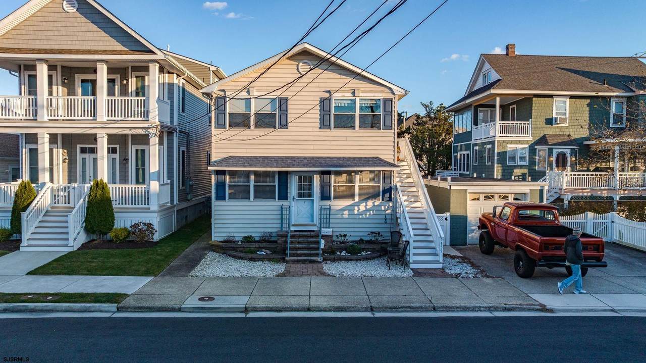 5455 Asbury - Photo 1