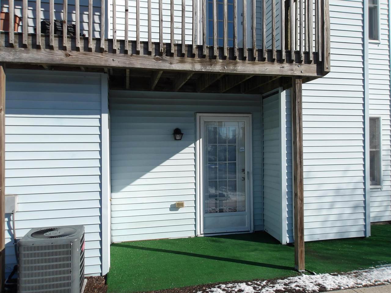 700 Franklin Blvd - Photo 1