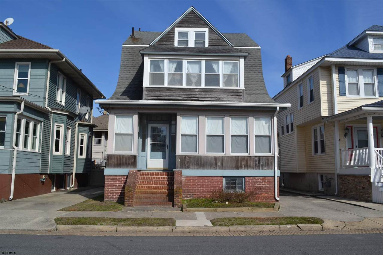 https://bt-photos.global.ssl.fastly.net/sjersey/1280_boomver_1_605276-2.jpg