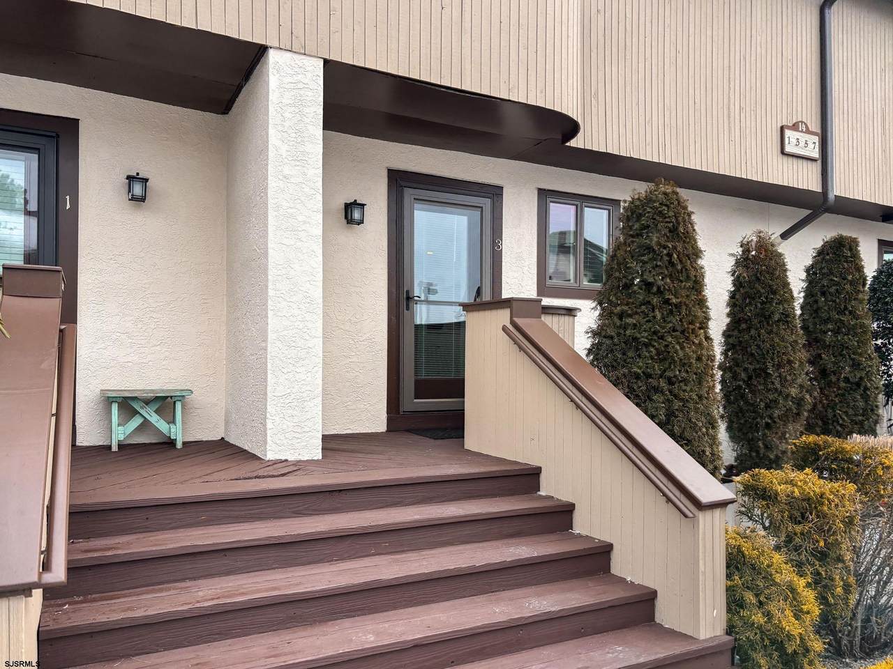 3 Spinnaker Ct - Photo 1