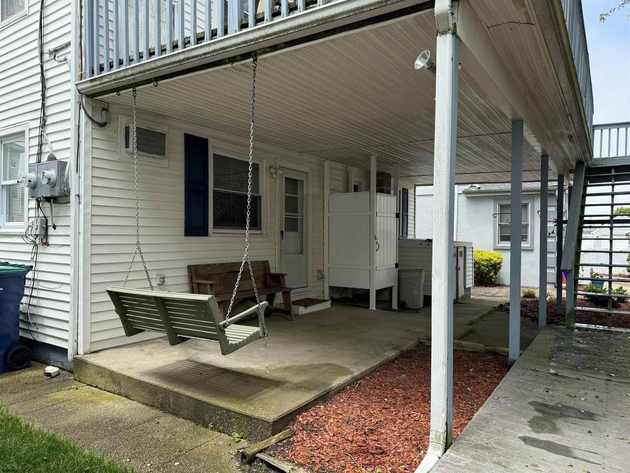 339 37   BEACH BLOCK - Photo 1