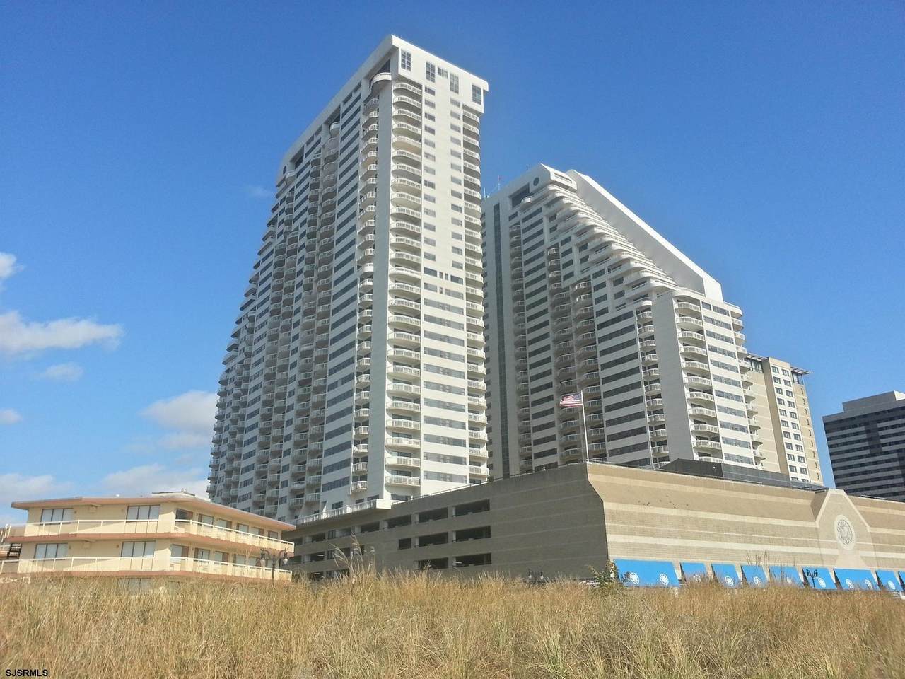 3101 Boardwalk - Photo 1