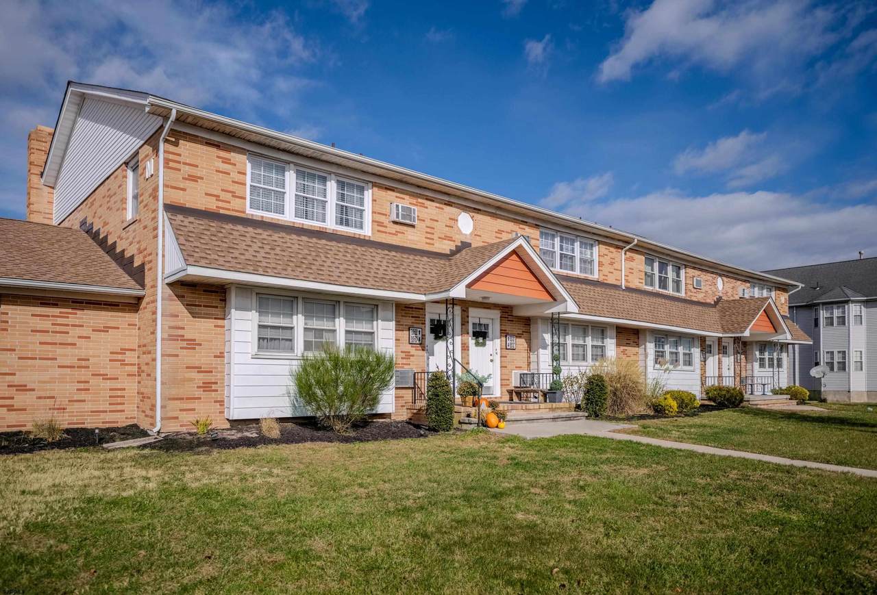 5523 Wellington - Photo 1
