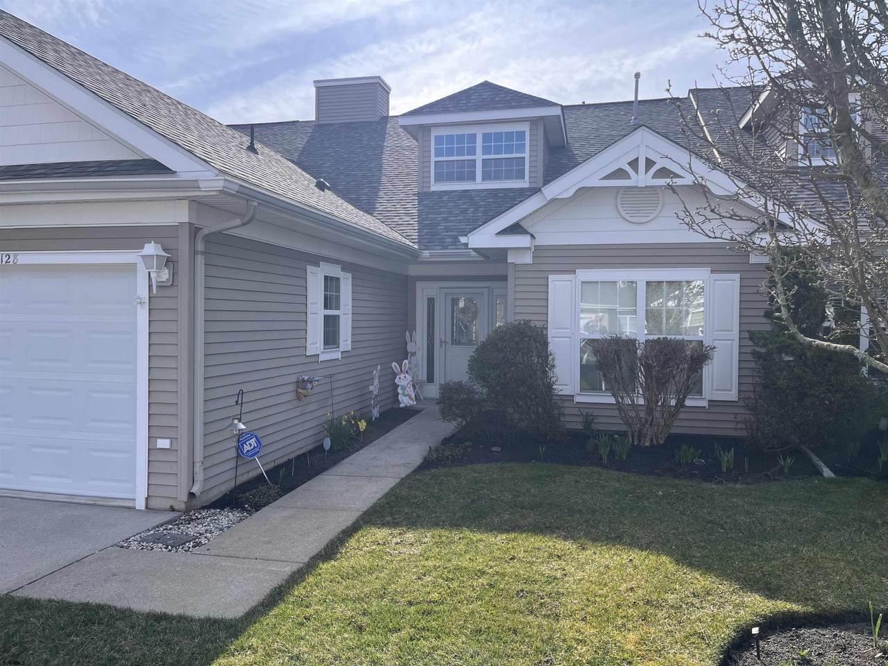 1731 Shore - Photo 1