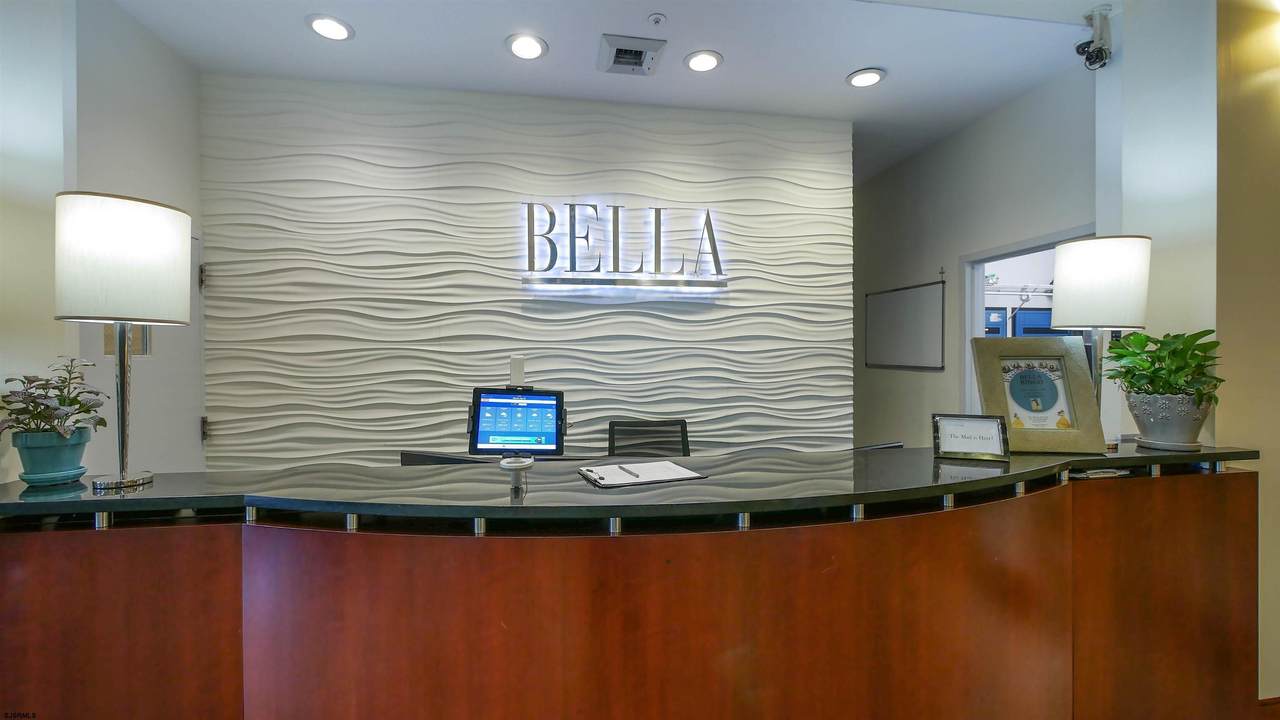 https://bt-photos.global.ssl.fastly.net/sjersey/1280_boomver_1_606734-2.jpg