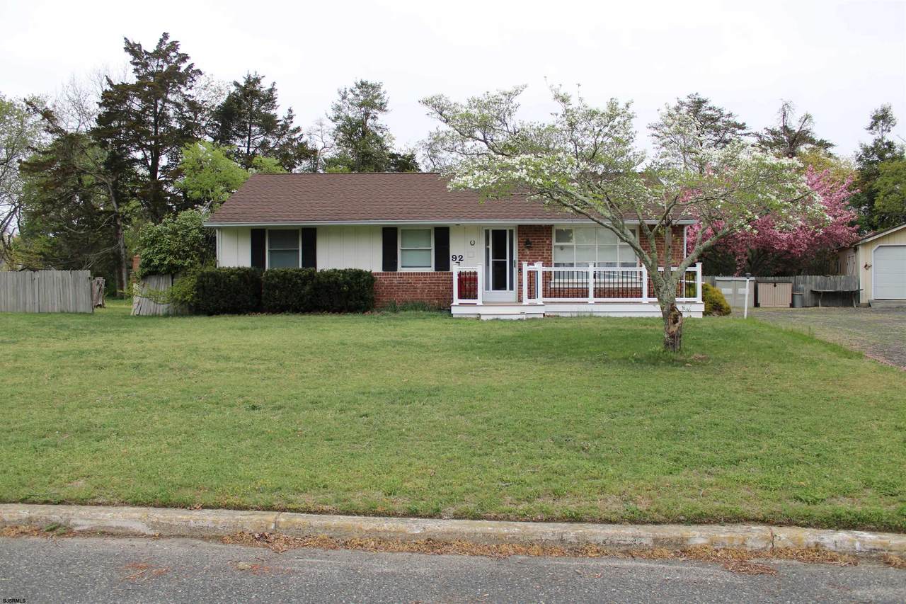 92 Cedar Dr - Photo 1