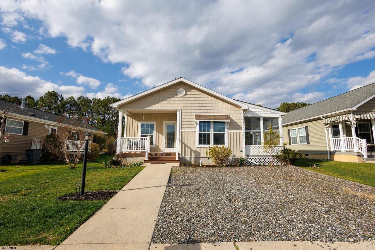 23 Redwood Ln - Photo 1