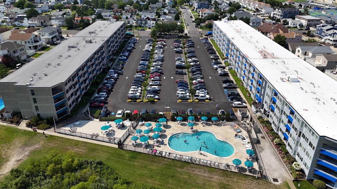 4500 Brigantine - Photo 1