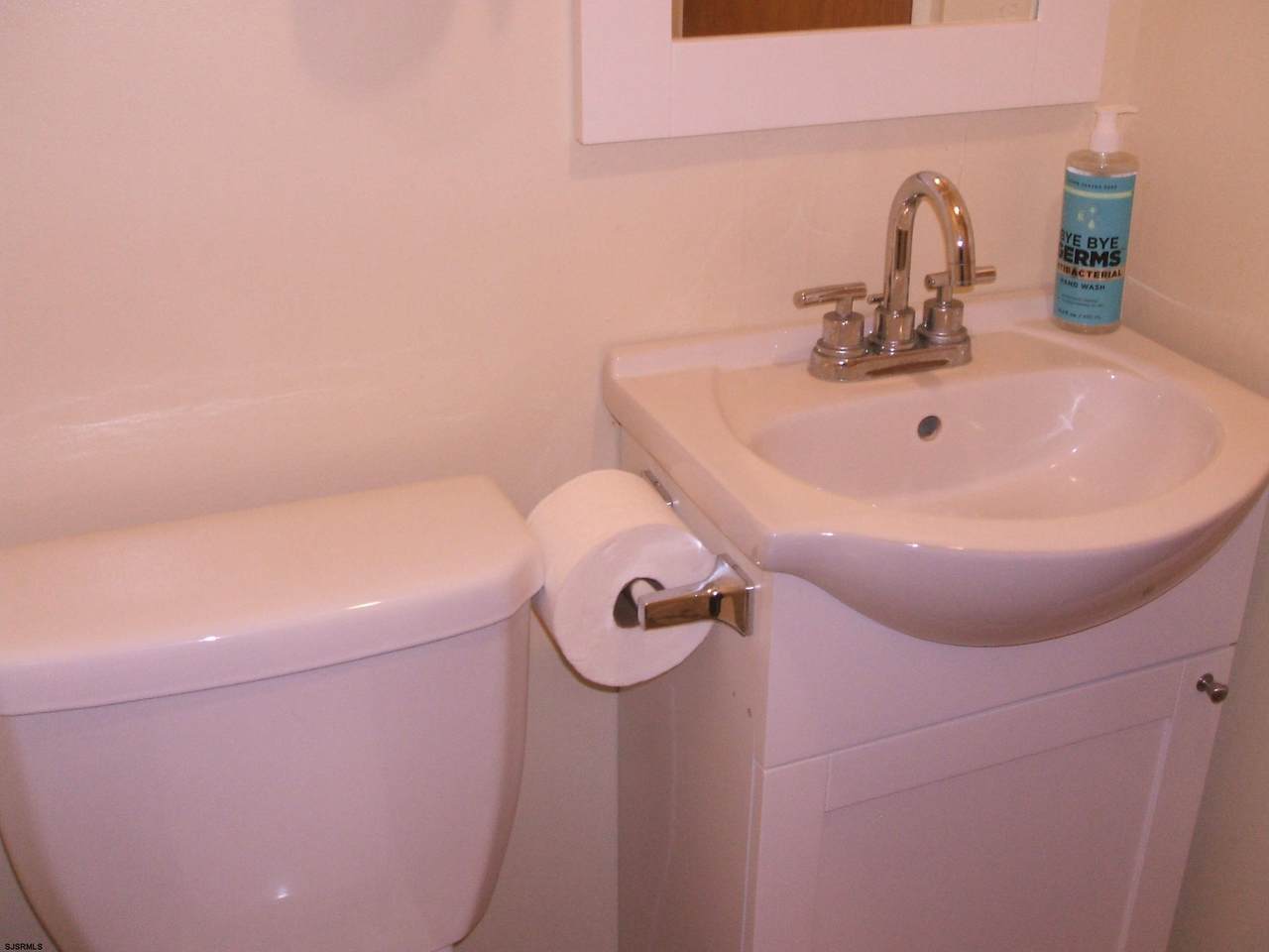 https://bt-photos.global.ssl.fastly.net/sjersey/1280_boomver_1_607289-2.jpg