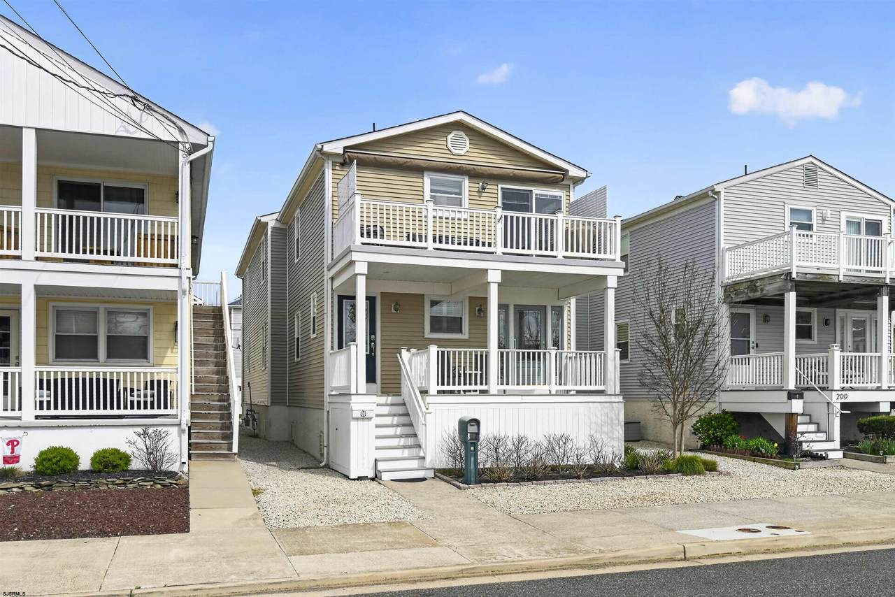 202 Simpson - Photo 1