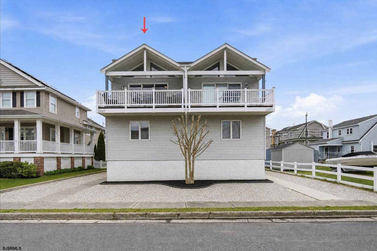 2225 Haven - Photo 1