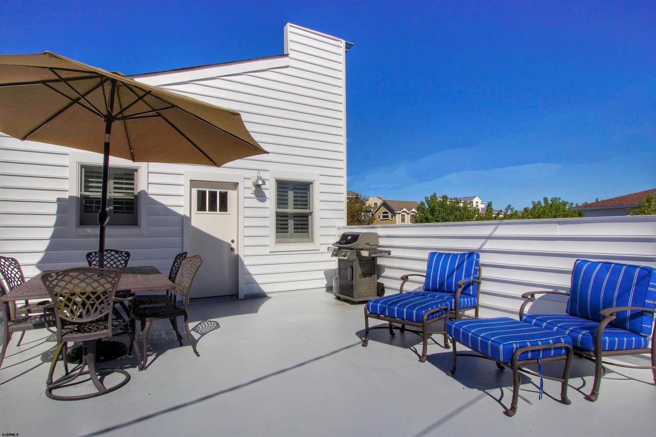 9200-9202 Ventnor - Photo 1