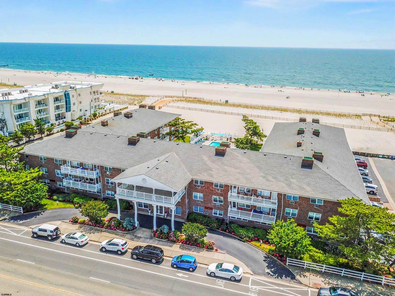 9300 #127 Atlantic - Photo 1