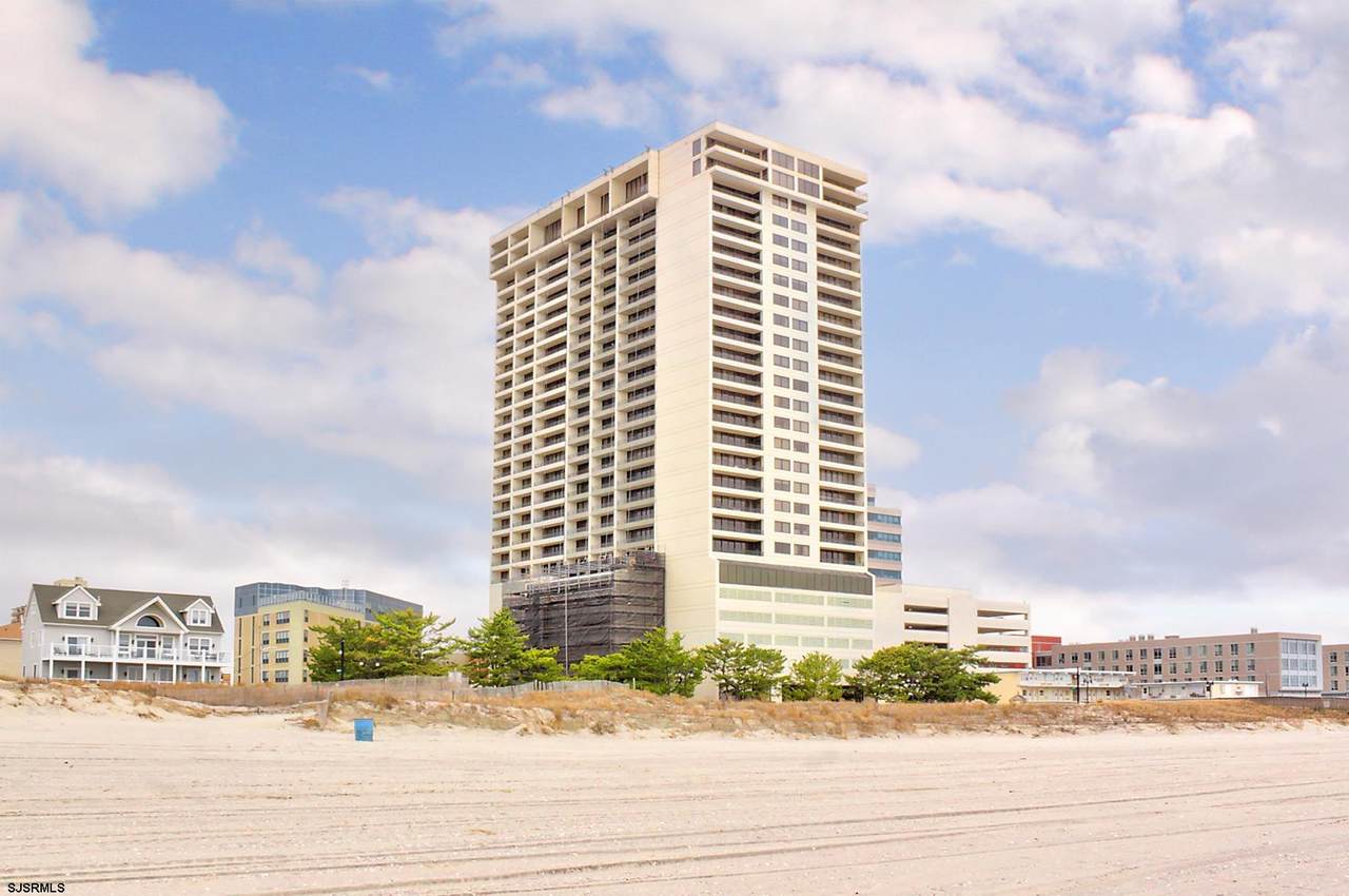 3851 Boardwalk - Photo 1